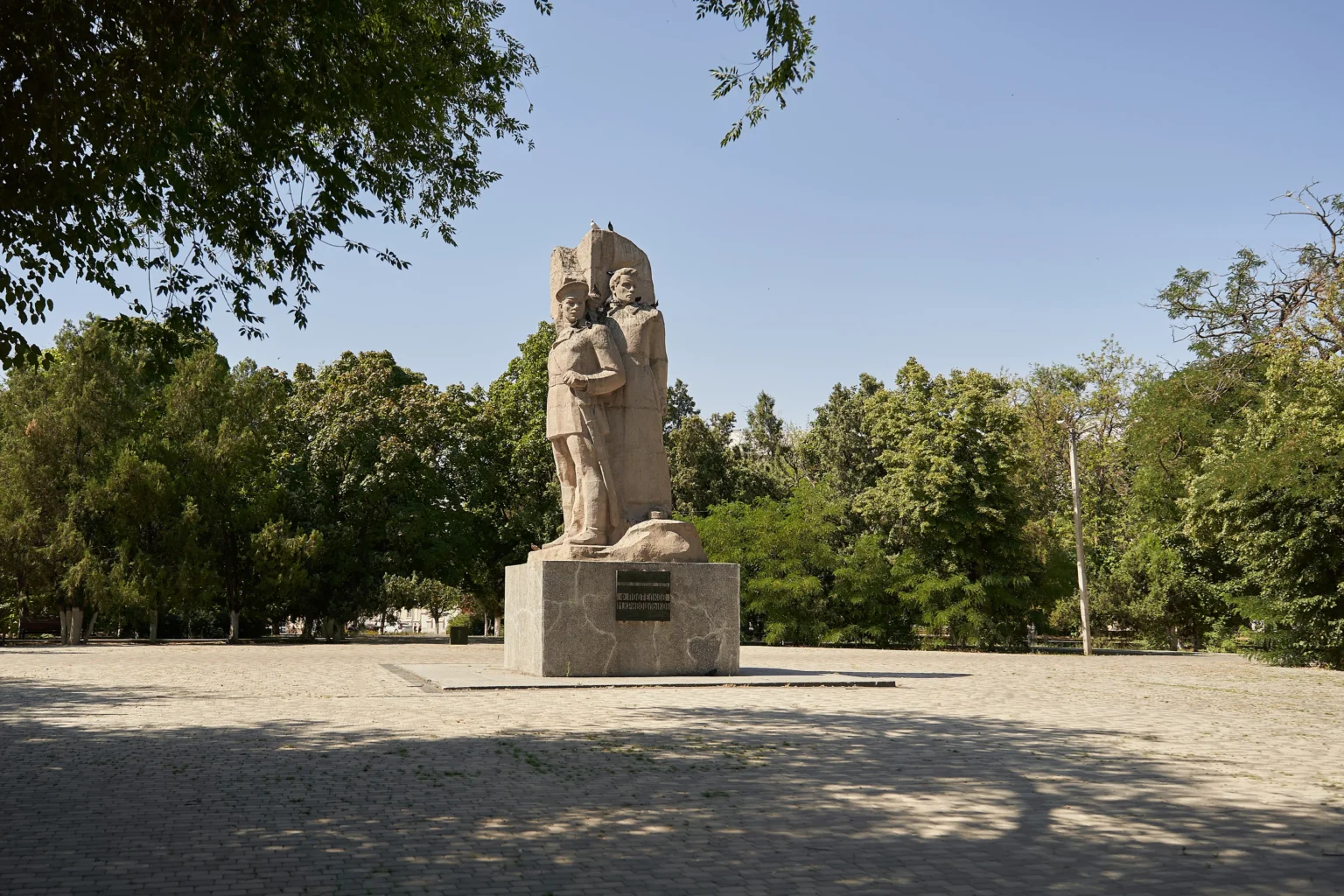 Троицкая площадь города Новочеркасска